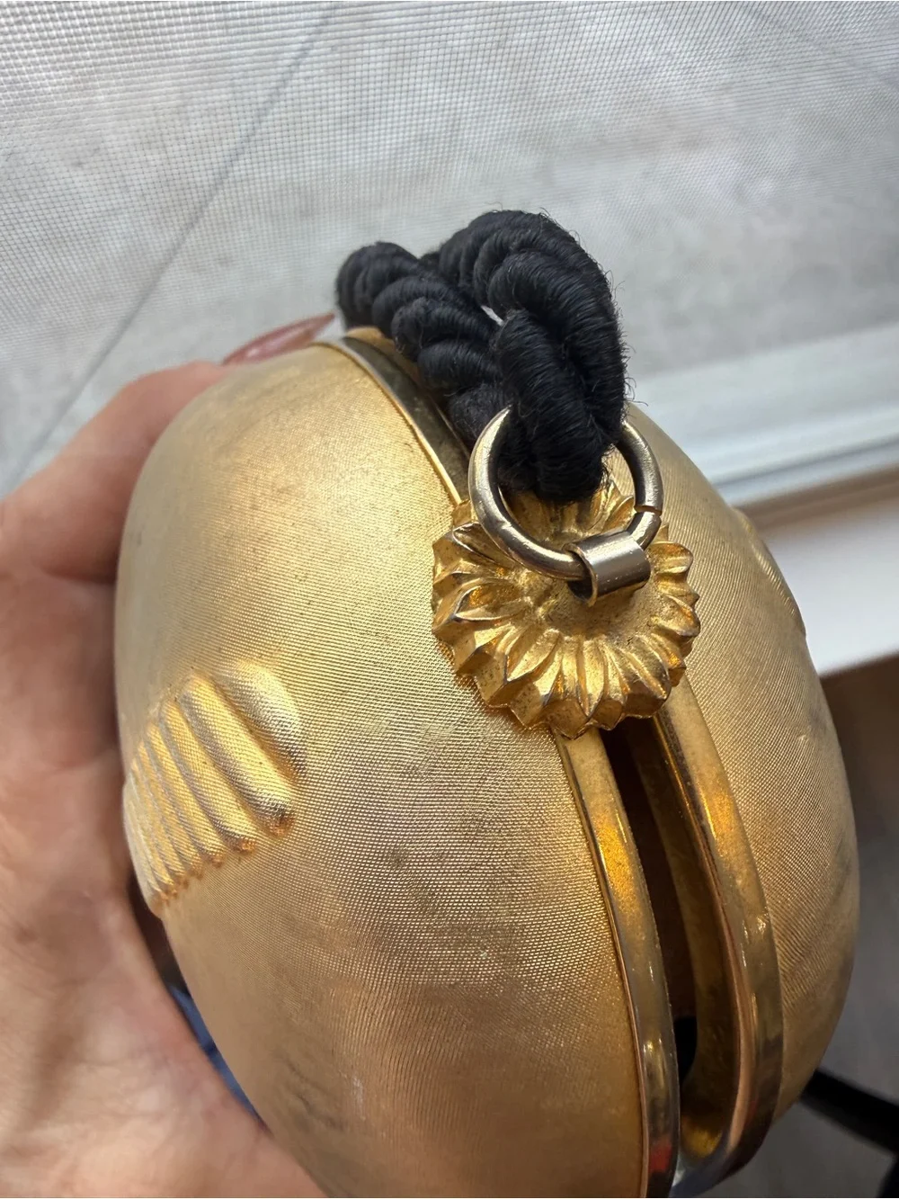 Vintage Gold Embossed Oval Clutch - Elegant Women's Evening Bag